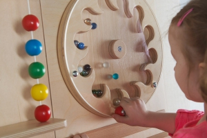 Тактильно-развивающая панель “Лабиринт-цветок” - fgospostavki.ru - Дмитров