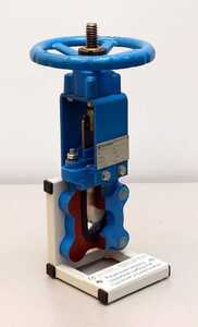 Разрезная модель задвижки шиберной с ручным управлением - fgospostavki.ru - Дмитров